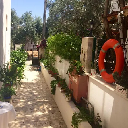 Kaptan Hotel Sigacik